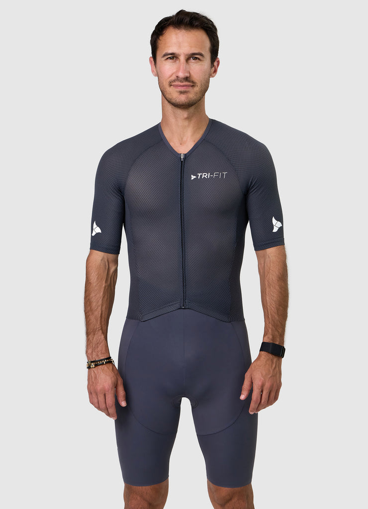 Front profile of men’s VANGUARD tri-suit in grey, showing ergonomic fit and full-body construction.