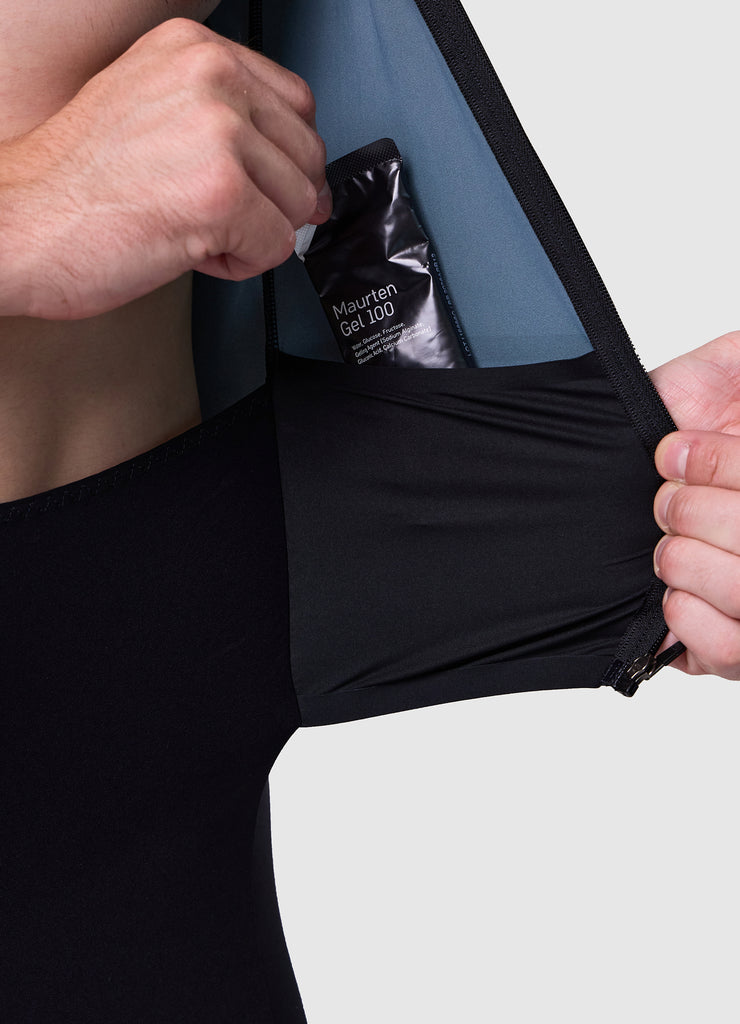 Close-up of internal pocket on the white/black VORTEX triathlon suit