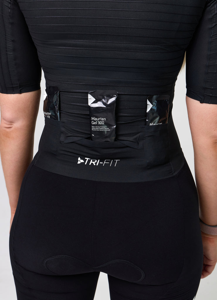 TRI-FIT VORTEX BLACK EDITION Women’s Tri-Suit rear view – aerodynamic rear design with gel pockets
