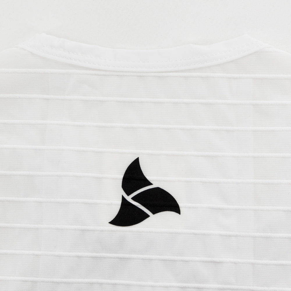 TRI-FIT VORTEX Tri-Suit Black & White edition – back logo on ribbed aero fabric