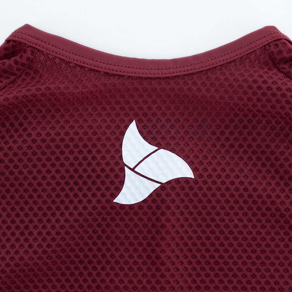 Rear neckline of VANGUARD tri-suit featuring white TRI-FIT logo on breathable mesh fabric