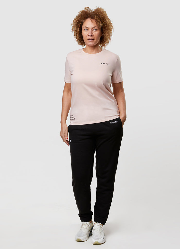 Man wearing TRI-FIT Casualwear duty pink cotton T-Shirt.